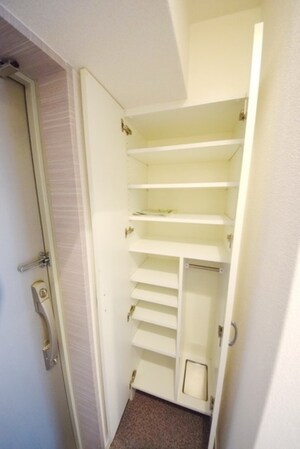 レジディア浦安の物件内観写真